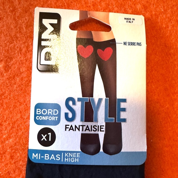 DIM red heart sheer black knee-high fantasy socks made in Italy NWT - Picture 3 of 6